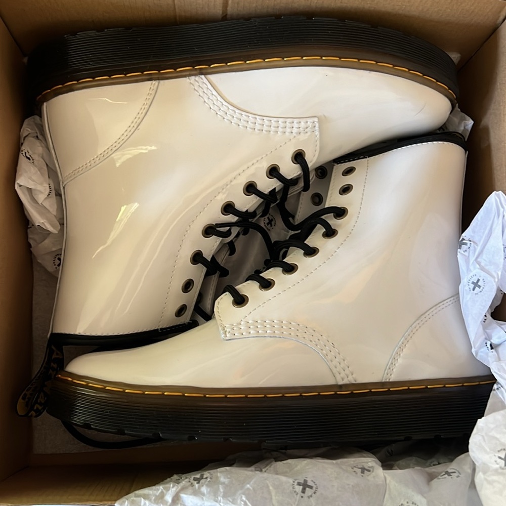 DR. Martens !
